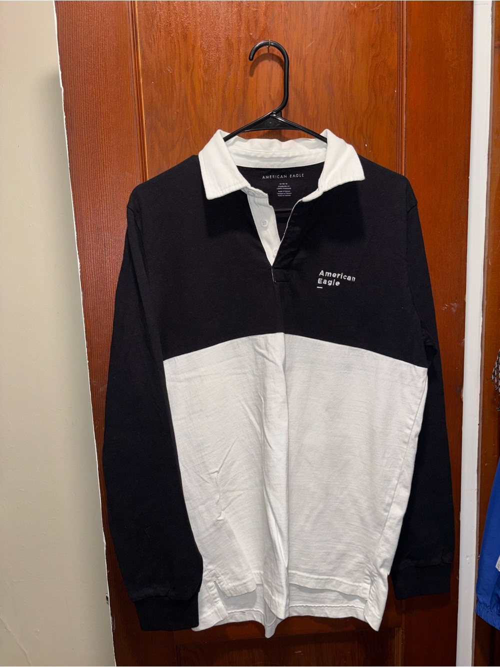 American Eagle Black and White Contrast Collar Rugby Polo